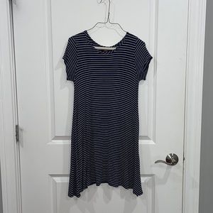Stretchy casual dress